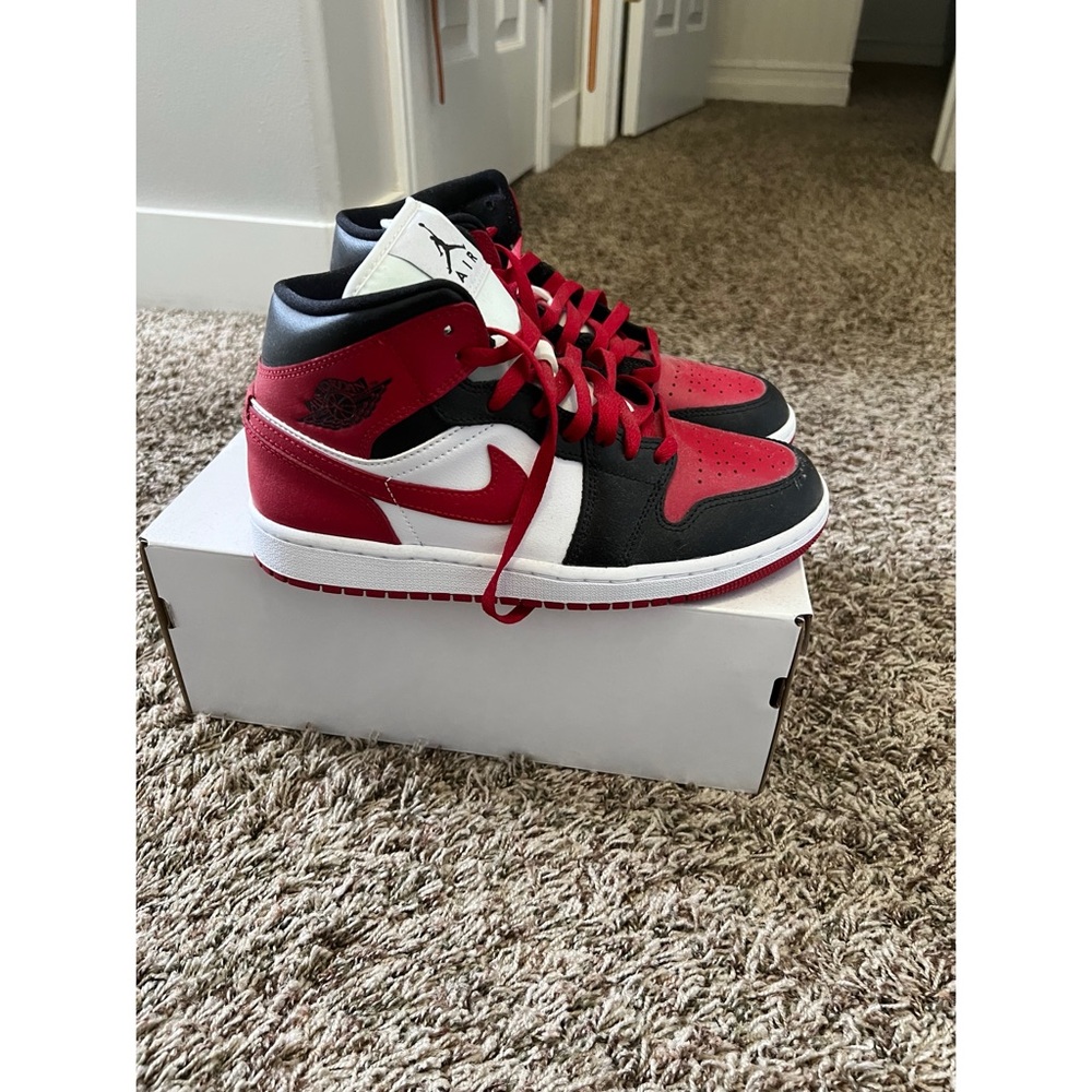 Men’s Nike air Jordan size 8.5